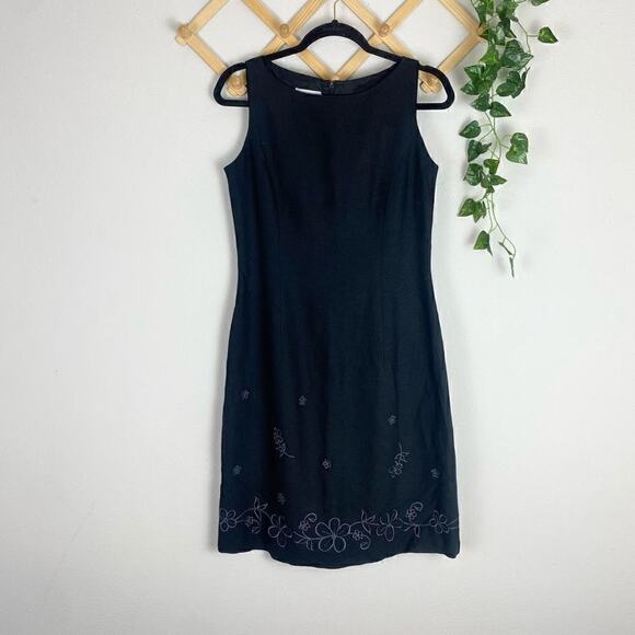 Vintage Dresses & Skirts - VINTAGE YL Shift Embroidered Dress Black Size 6 GUC T629